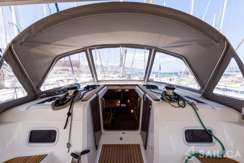 Sun Odyssey 509 - Yacht Charter Sailica