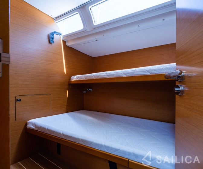 Sun Odyssey 509 - Yacht Charter Sailica
