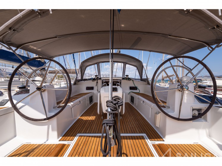 Sun Odyssey 509 - Yacht Charter Sailica