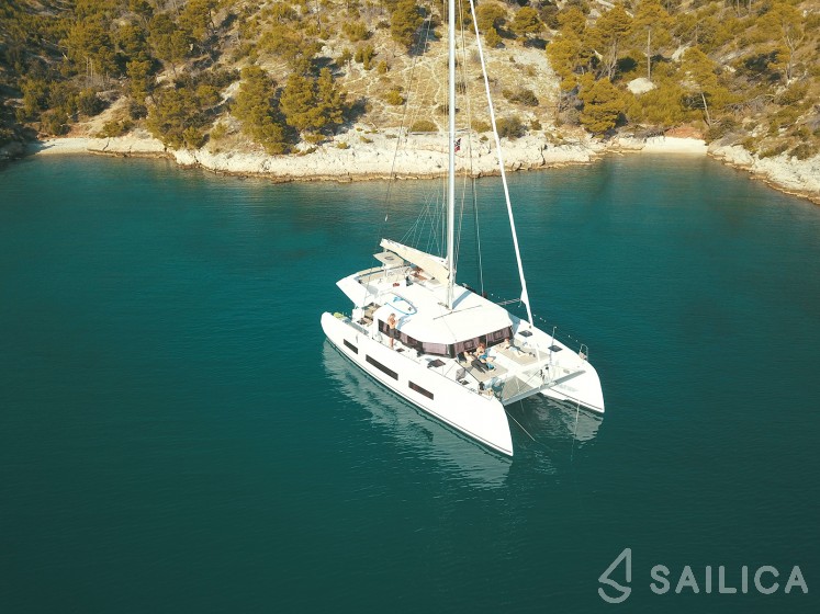 Dufour 48 - Yacht Charter Sailica