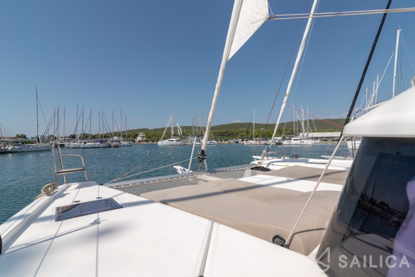 Dufour 48 - Yacht Charter Sailica