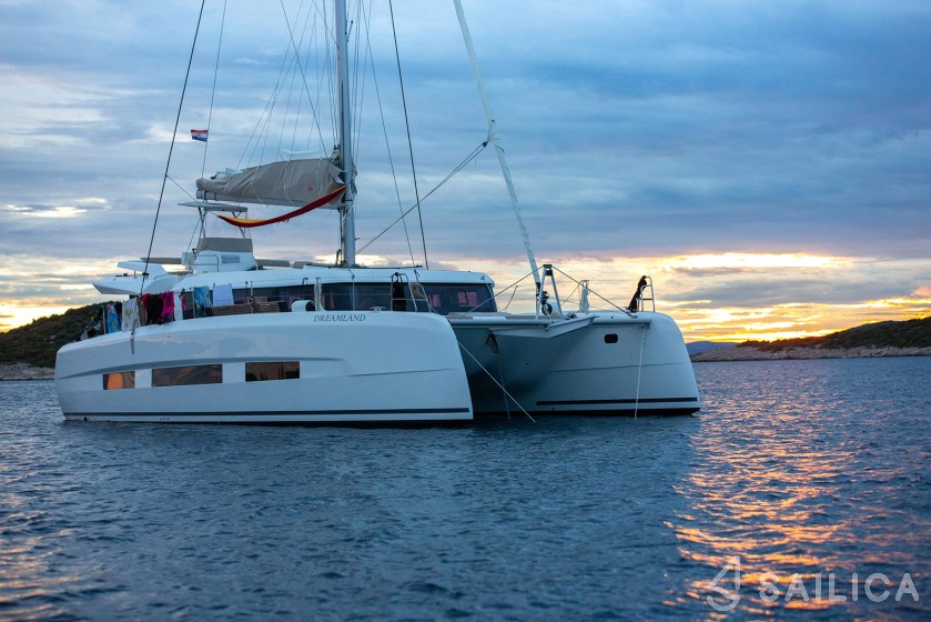 Dufour 48 - Yacht Charter Sailica