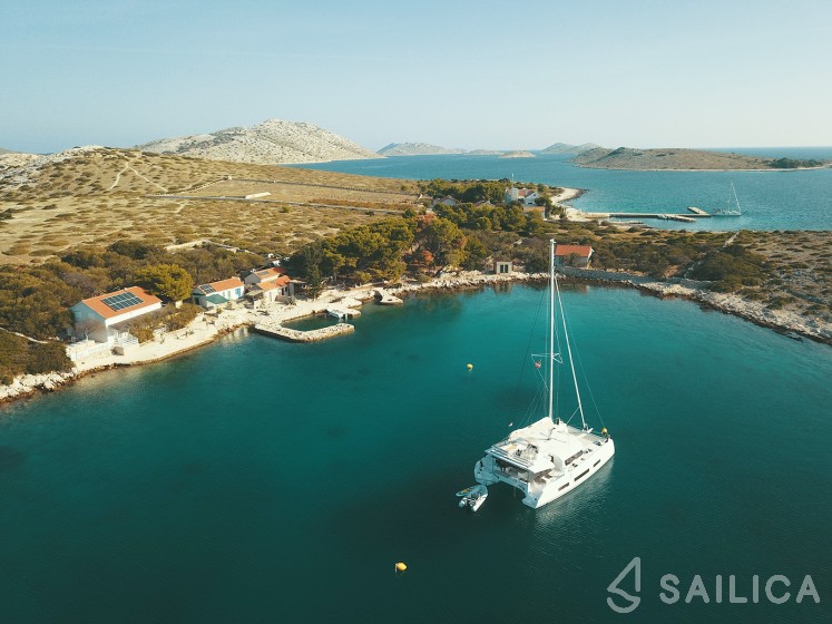 Dufour 48 - Yacht Charter Sailica