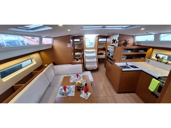 Sun Odyssey 490 - Yacht Charter Sailica