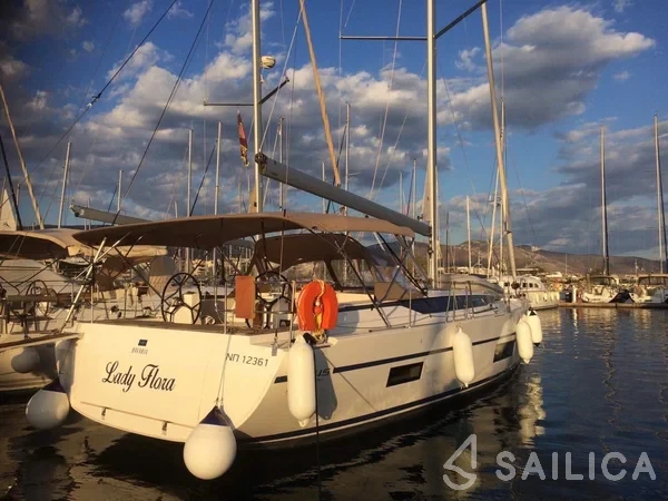 Bavaria C45 - Yacht Charter Sailica