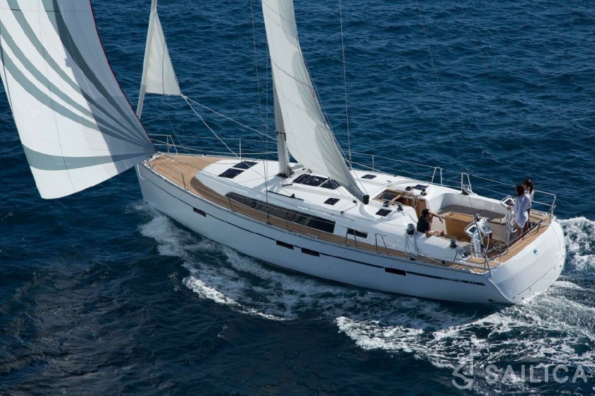 Bavaria 46 Cruiser - Yacht Charter Sailica