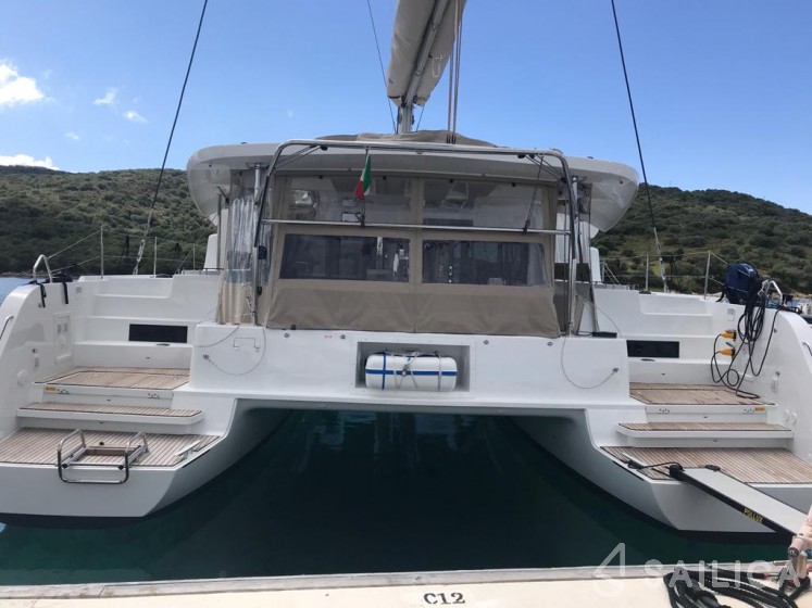 Lagoon 46 - Yacht Charter Sailica