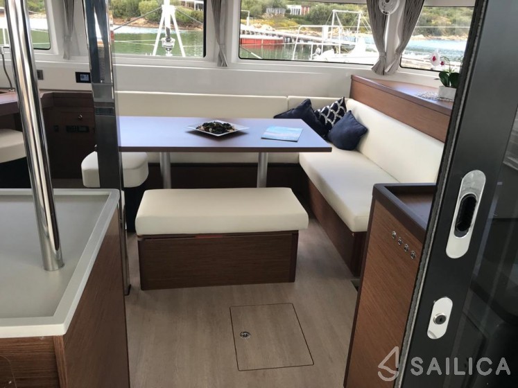 Lagoon 46 - Yacht Charter Sailica