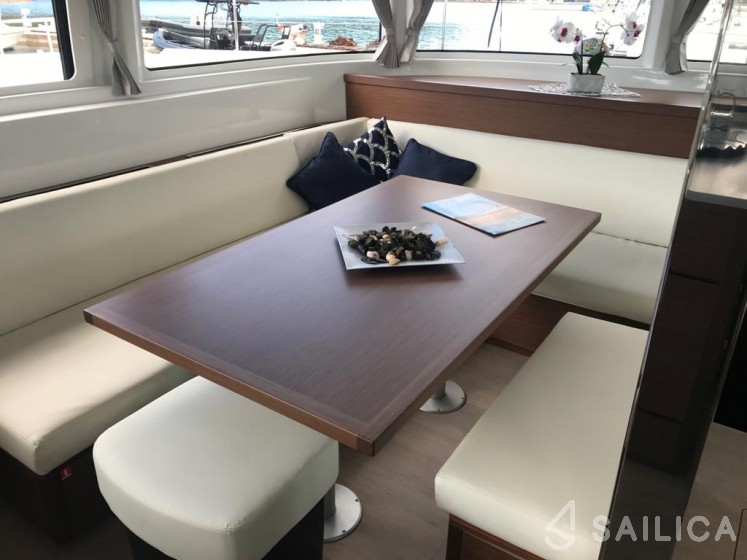 Lagoon 46 - Yacht Charter Sailica