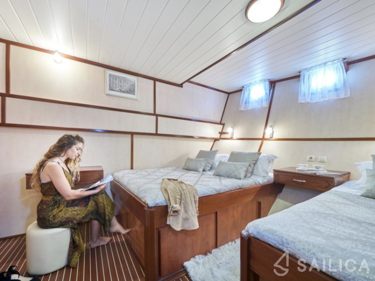 Gulet - Yacht Charter Sailica