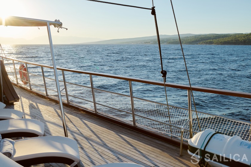 Gulet - Yacht Charter Sailica