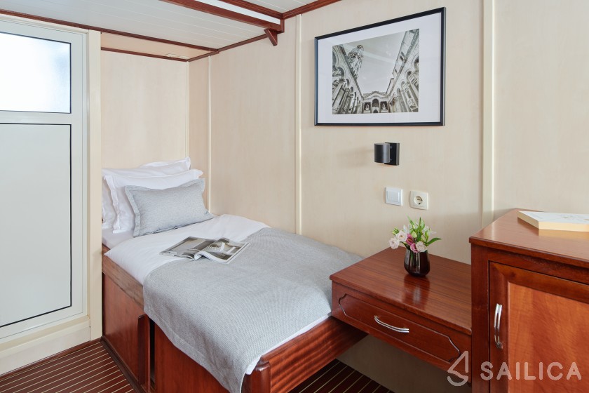 Gulet - Yacht Charter Sailica