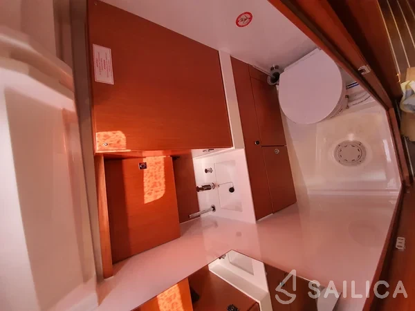 Bavaria C45 - Yacht Charter Sailica