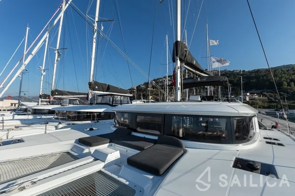 Lagoon 46  - Yacht Charter Sailica