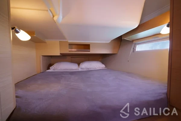 Dufour 390 - Yacht Charter Sailica