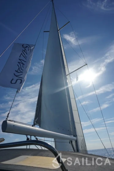 Oceanis 50 Family - Yacht Charter Sailica