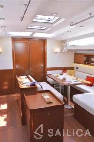 Oceanis 50 Family - Yacht Charter Sailica
