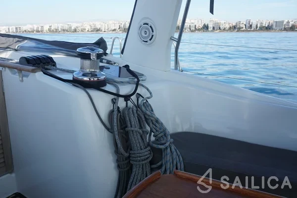 Oceanis 50 Family - Yacht Charter Sailica