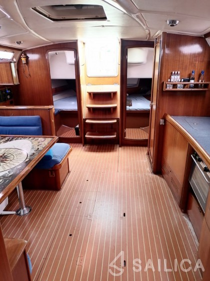 Bavaria 44 - Yacht Charter Sailica