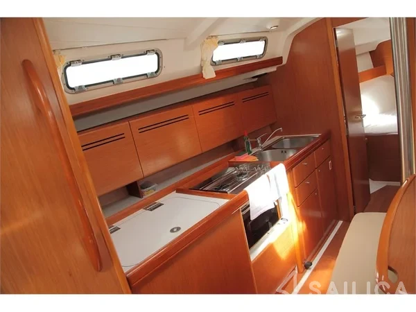 Cyclades 39 - Yacht Charter Sailica