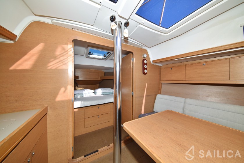 Dufour 382 GL - Yacht Charter Sailica