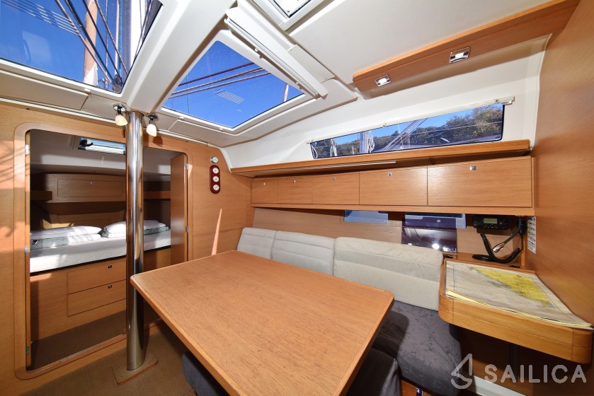 Dufour 382 GL - Yacht Charter Sailica