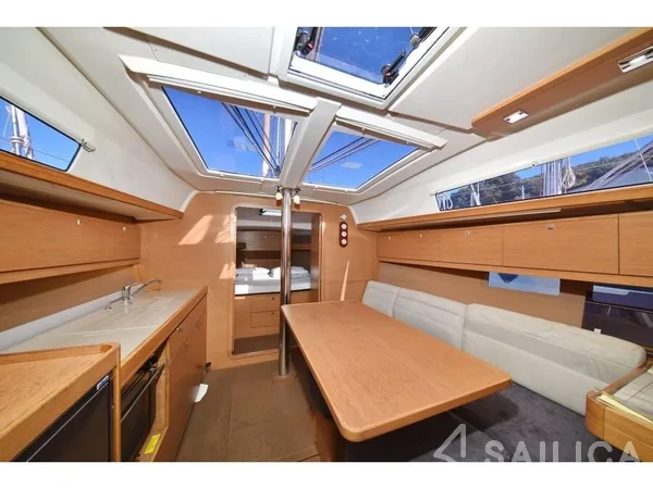 Dufour 382 GL - Yacht Charter Sailica