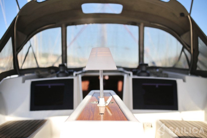 Dufour 382 GL - Yacht Charter Sailica