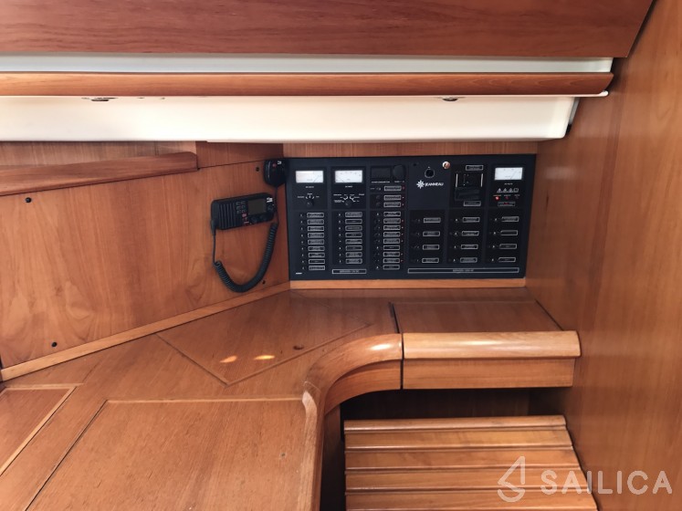 Sun Odyssey 54DS - Yacht Charter Sailica