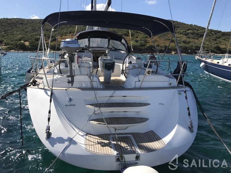 Sun Odyssey 54DS - Yacht Charter Sailica