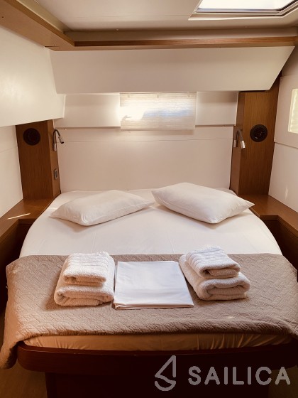 Lagoon 46  - Yacht Charter Sailica