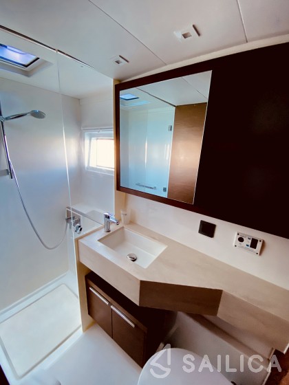 Lagoon 46  - Yacht Charter Sailica