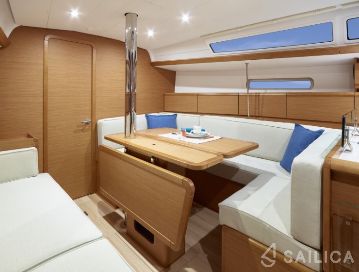 Sun Odyssey 389 - Yacht Charter Sailica