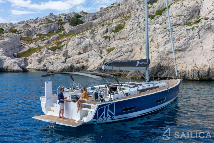 Dufour 530 - Yacht Charter Sailica