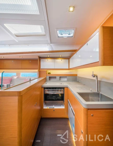 Dufour 530 - Yacht Charter Sailica