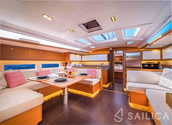 Dufour 530 - Yacht Charter Sailica
