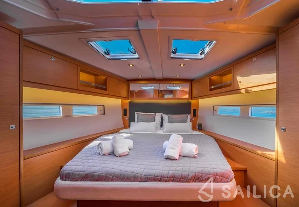 Dufour 530 - Yacht Charter Sailica