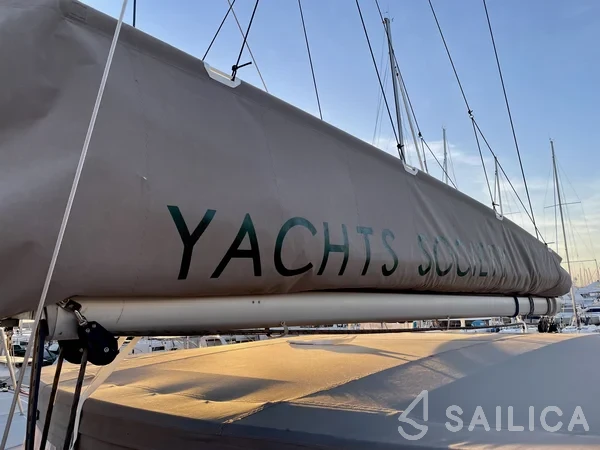Bali 4.1 - Yacht Charter Sailica