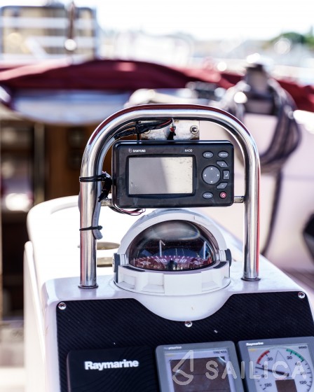 Dufour 43 - Yacht Charter Sailica