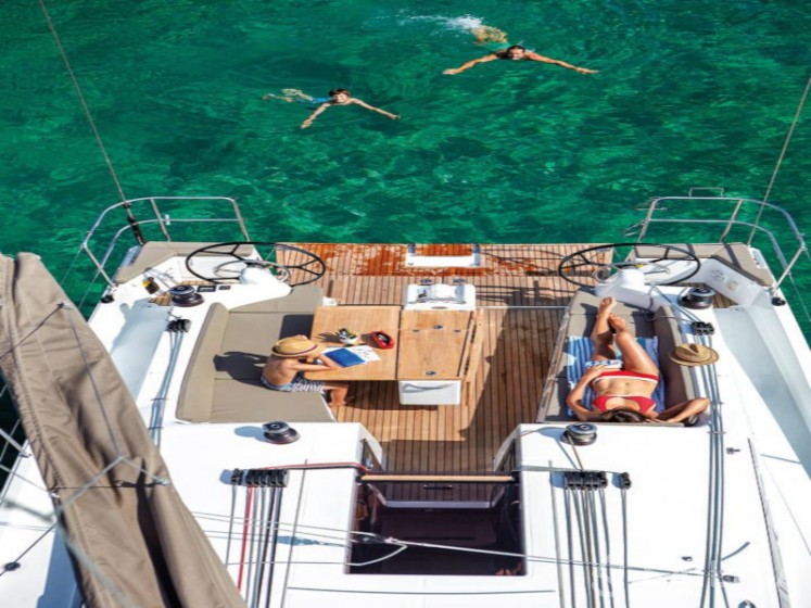 Sun Odyssey 410 - Yacht Charter Sailica