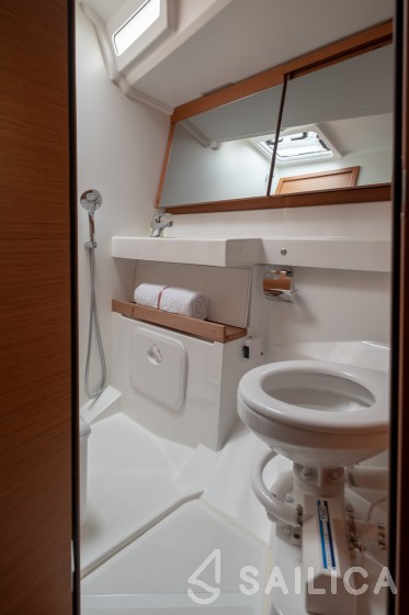 Sun Odyssey 440 - Yacht Charter Sailica