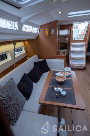 Sun Odyssey 440 - Yacht Charter Sailica