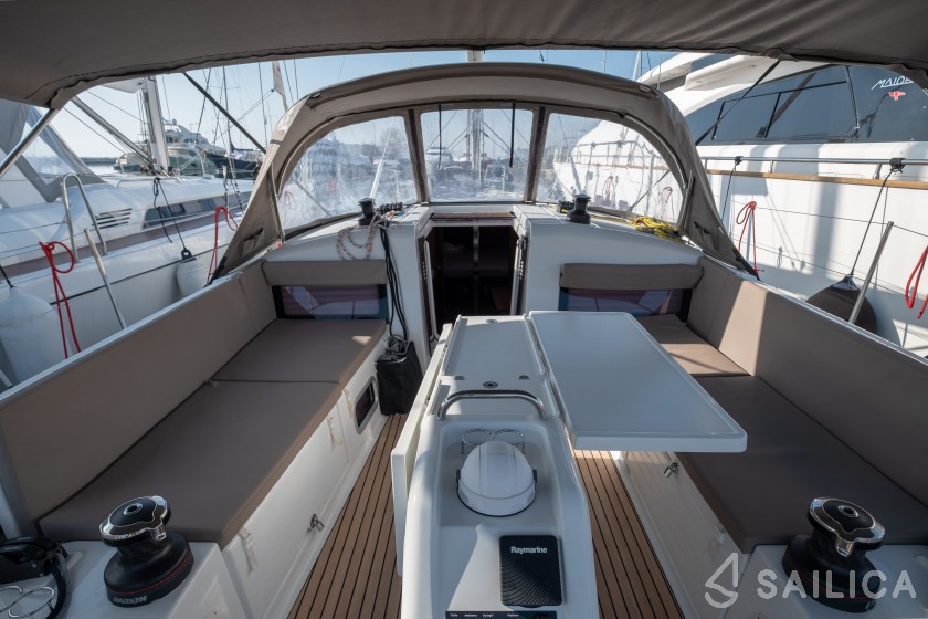 Sun Odyssey 440 - Yacht Charter Sailica