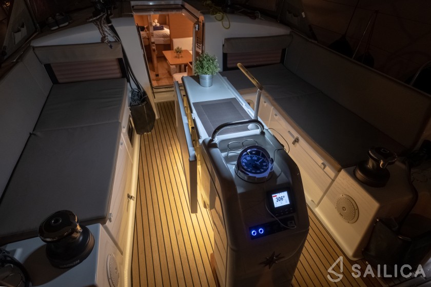 Sun Odyssey 440 - Yacht Charter Sailica