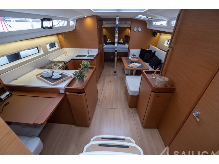 Sun Odyssey 440 - Yacht Charter Sailica