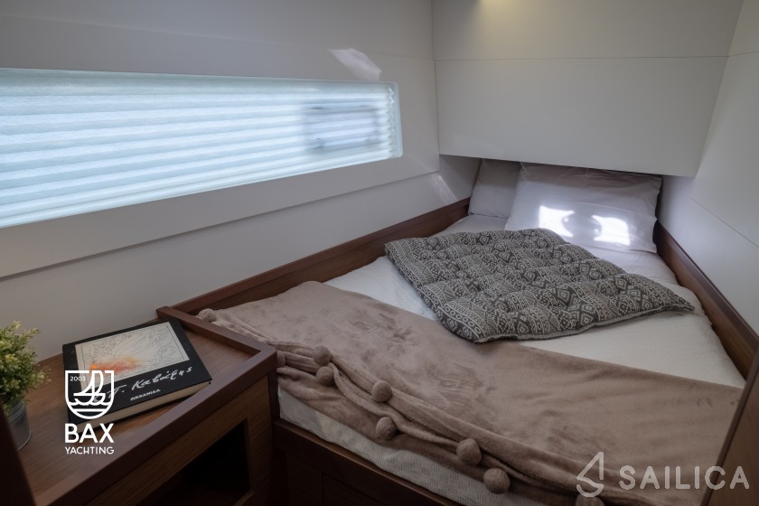 Lagoon 40 - Yacht Charter Sailica