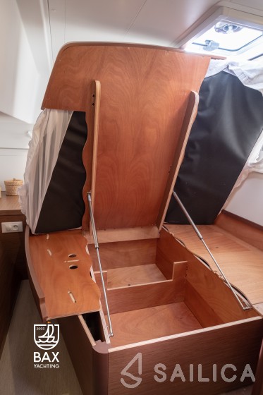 Lagoon 40 - Yacht Charter Sailica