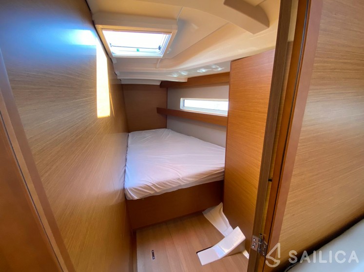 Sun Odyssey 440 - Yacht Charter Sailica