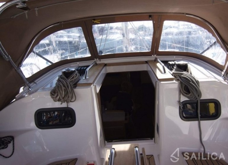Elan 35 Impression - Yacht Charter Sailica