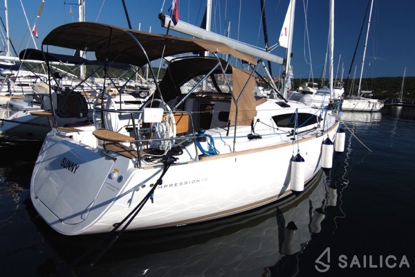 Elan 35 Impression - Yacht Charter Sailica